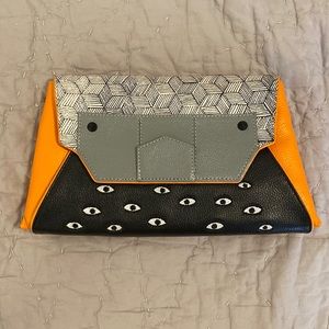 Min & Mon Agna Reversible Clutch Purse